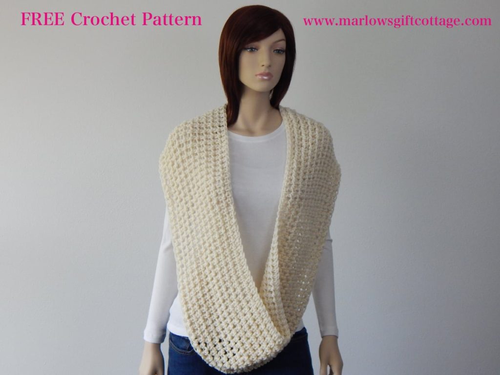 Easy crochet infinity scarf pattern for beginner