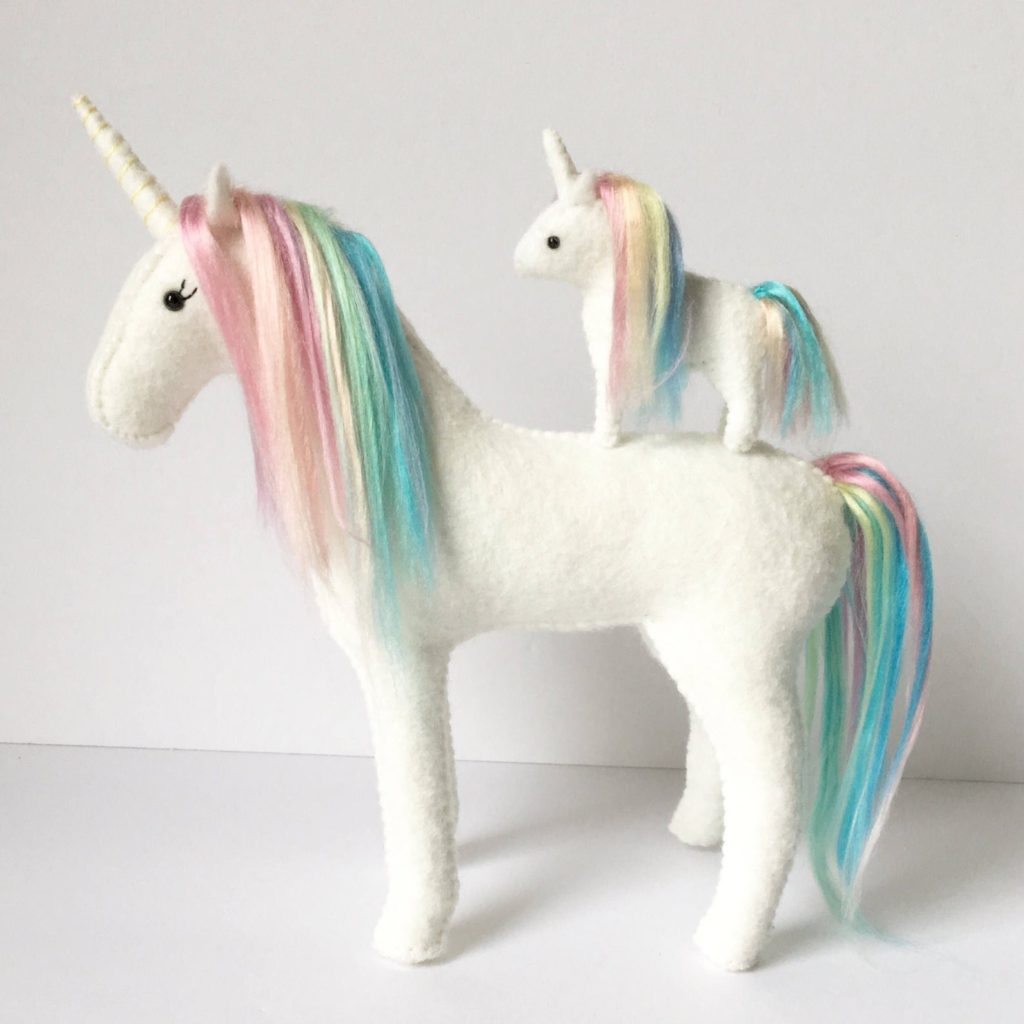 Make Your Own Handmade Gift with Awesome Arts and Crafts Kits for All Ages on Etsy to Inspire Your Creative Side Make Your Own Crafts, Handmade Gifts, DelilahIris Unicorn Mom and Baby Felt Kit